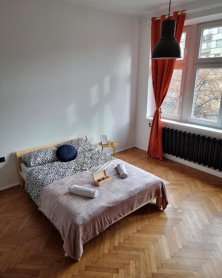 Big And Cozy Bedroom In Krasków Exterior foto