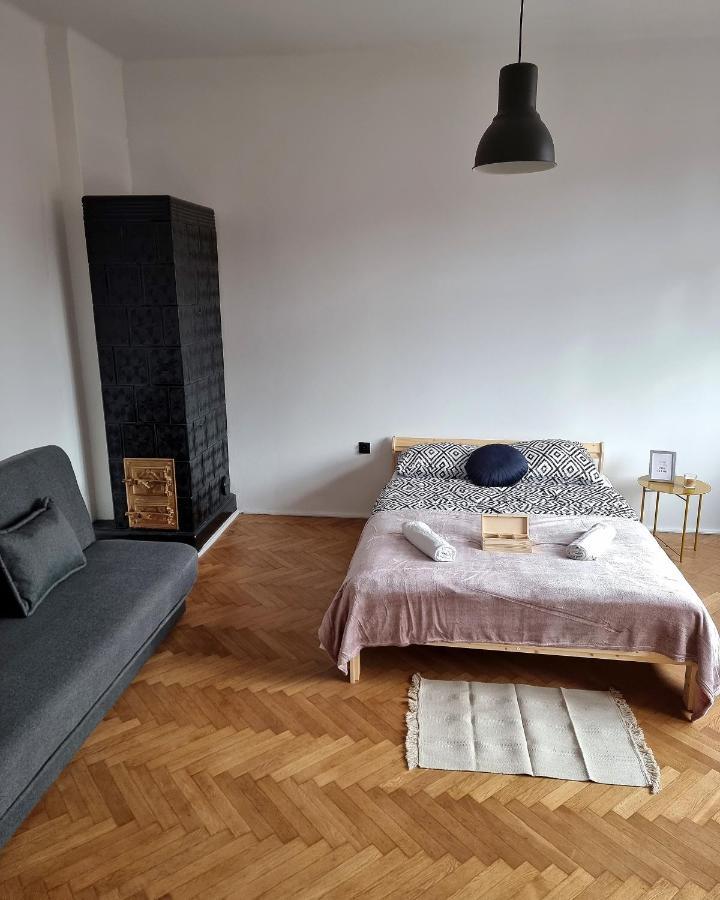 Big And Cozy Bedroom In Krasków Exterior foto